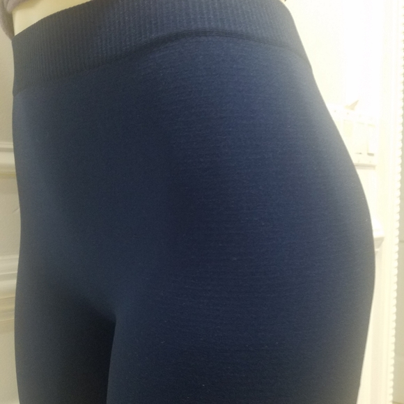 Soft Supple Feel Leggings Black - Picture 2 of 7
